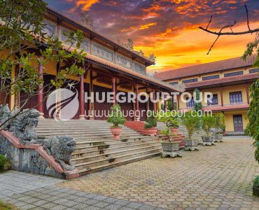 Tu Dam Pagoda – Famous pagoda of the ancient capital of Hue
